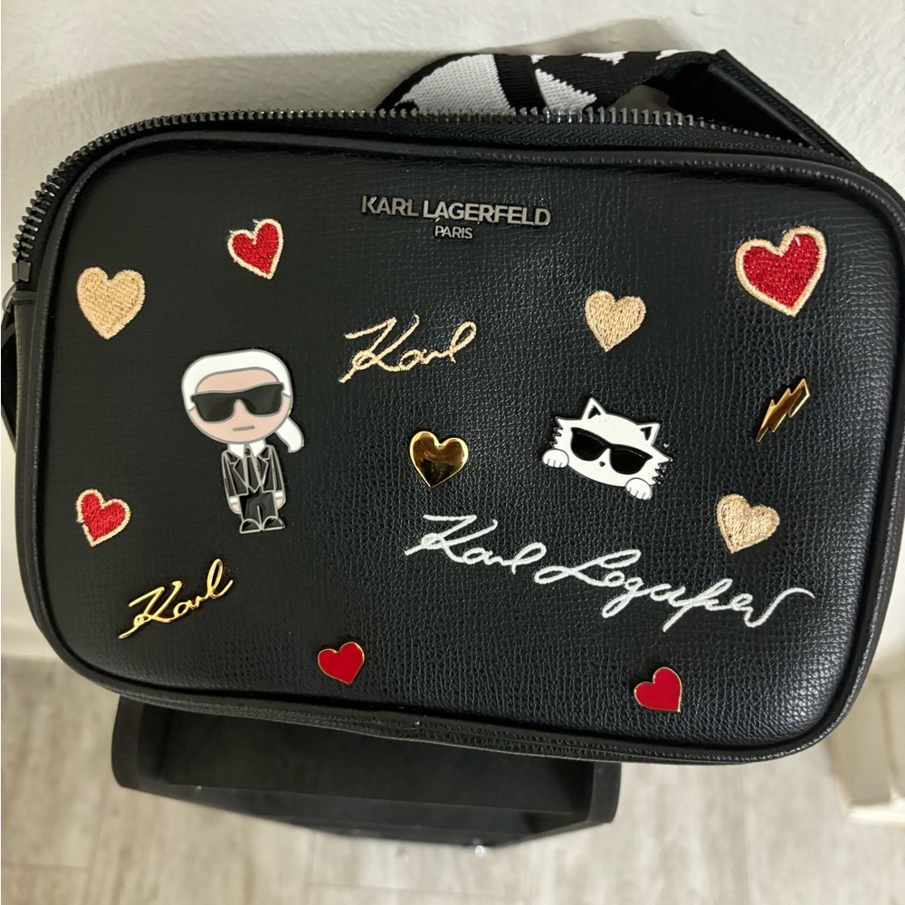 Karl Lagerfeld Paris